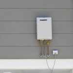 What are natural gas tankless water heaters?